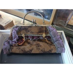 Vintage PRETTY!  SIGNED Malina Artisan Tapestry Handbag